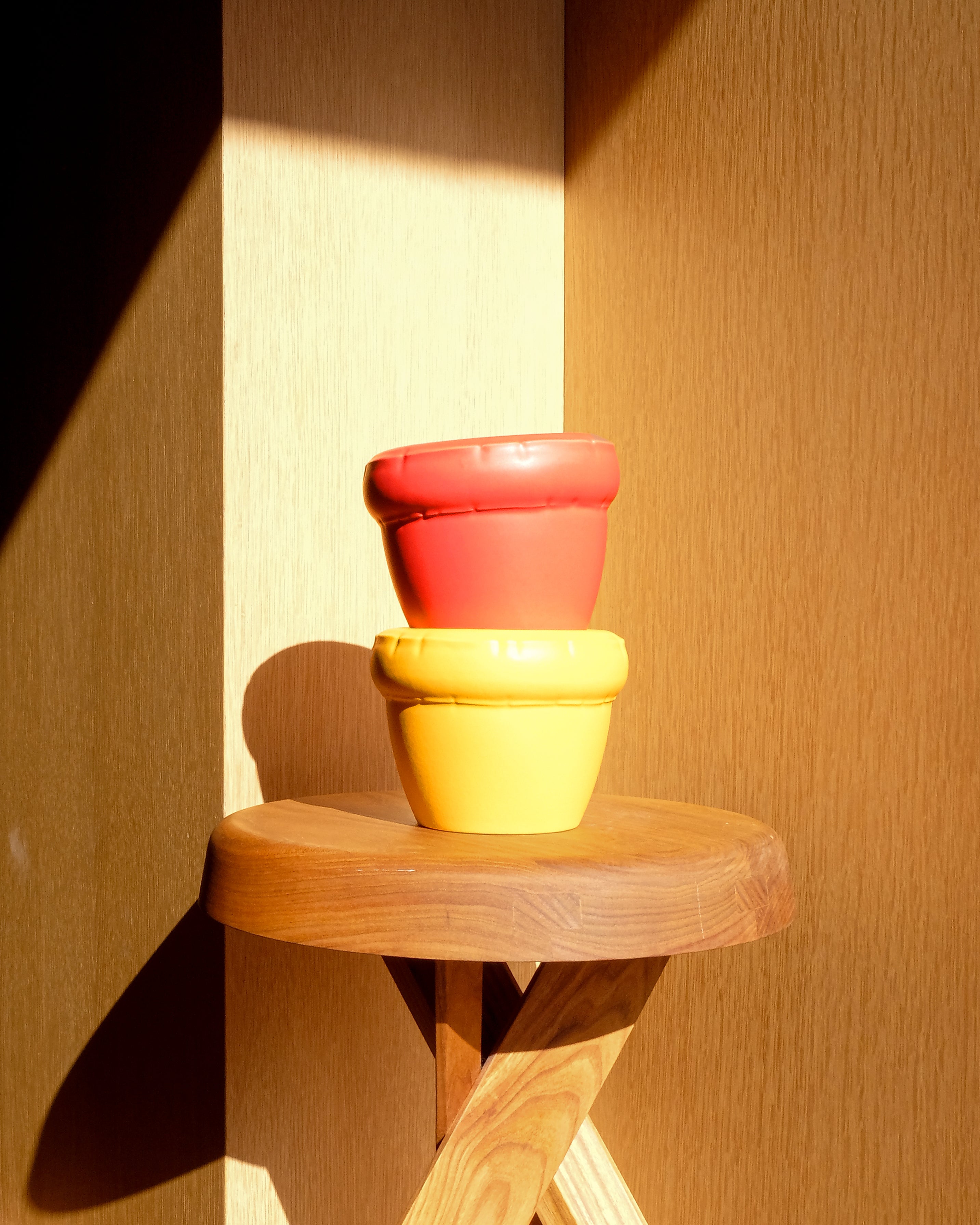 Small Planter 'LOUIS' Matte - Coral